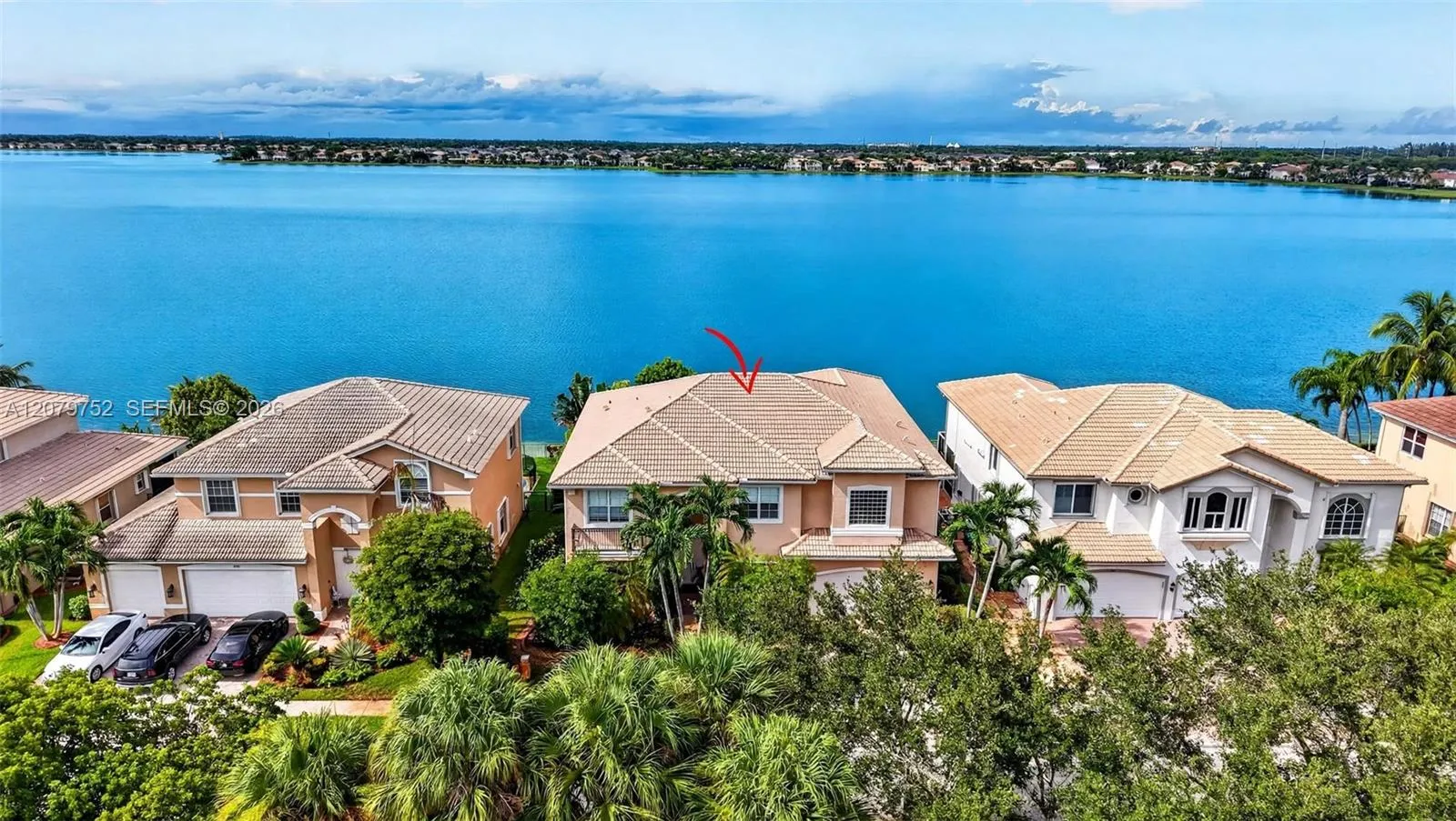 Foto de propiedad en 17579 SW 54th Street, Miramar, FL 33029 Miramar con MLS# 