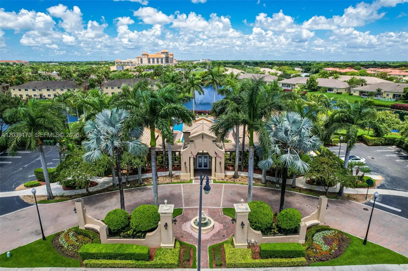 Foto de propiedad en 1760 NE 36th Avenue, Homestead, FL 33033 Homestead con MLS# 
