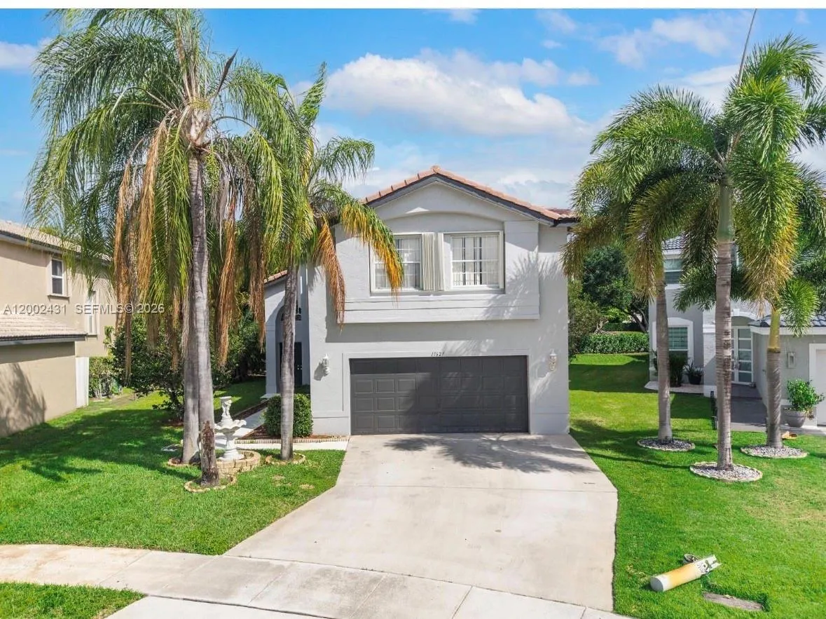 Foto de propiedad en 17621 SW 31st Court, Miramar, FL 33029 Miramar con MLS# 