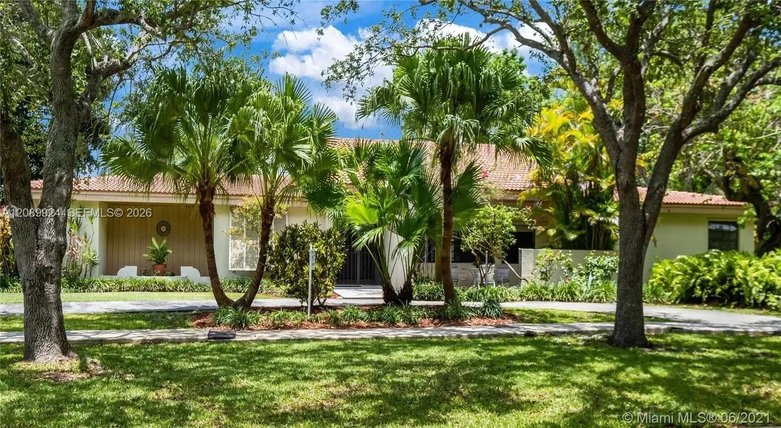 En Venta 17631 SW 77th Avenue, Palmetto Bay, FL 33157, Palmetto Bay, FL 33157