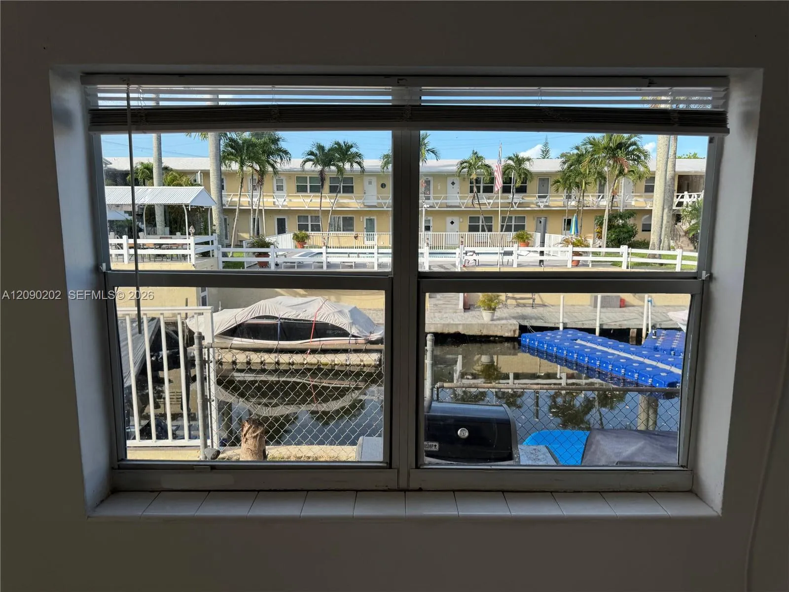 En Venta 1765 Venice Lane 4E, North Miami, FL 33181, North Miami, FL 33181