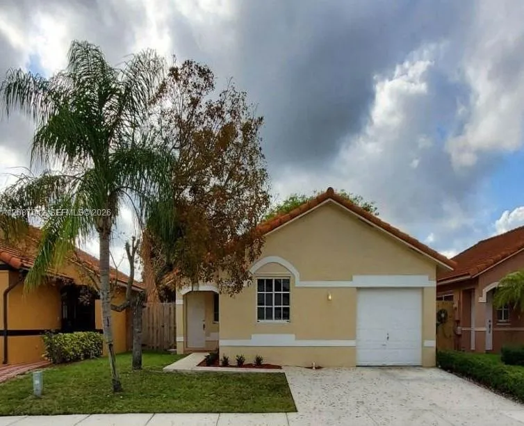 En Renta 17655 SW 146th Court, Miami, FL 33177, Miami, FL 33177