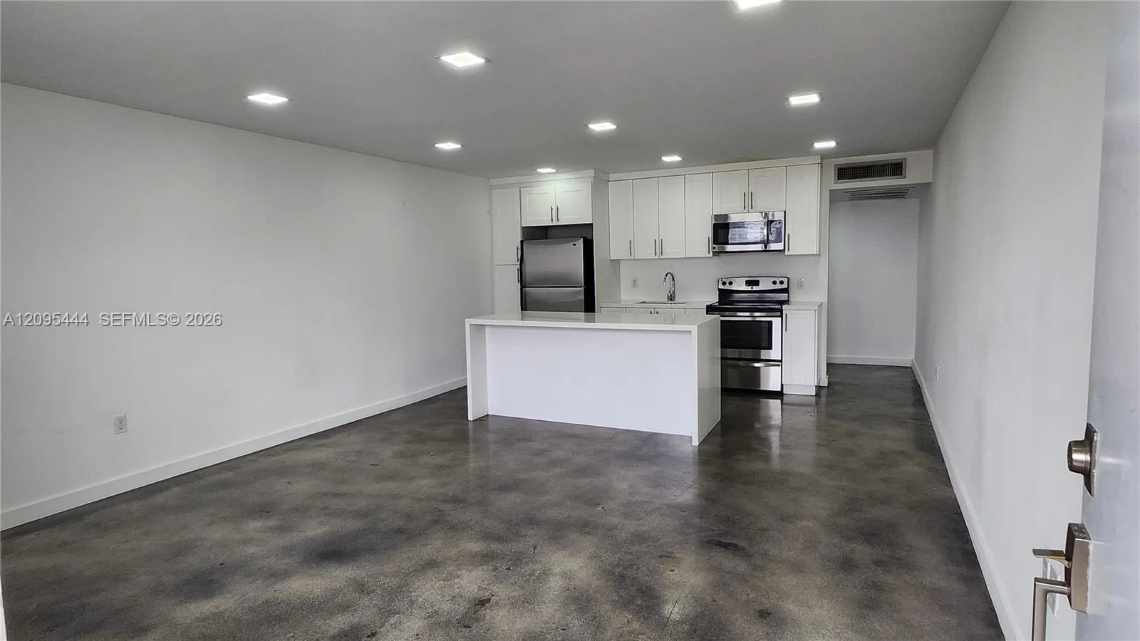 En Renta 1770 79th St Causeway D304, North Bay Village, FL 33141, North Bay Village, FL 33141