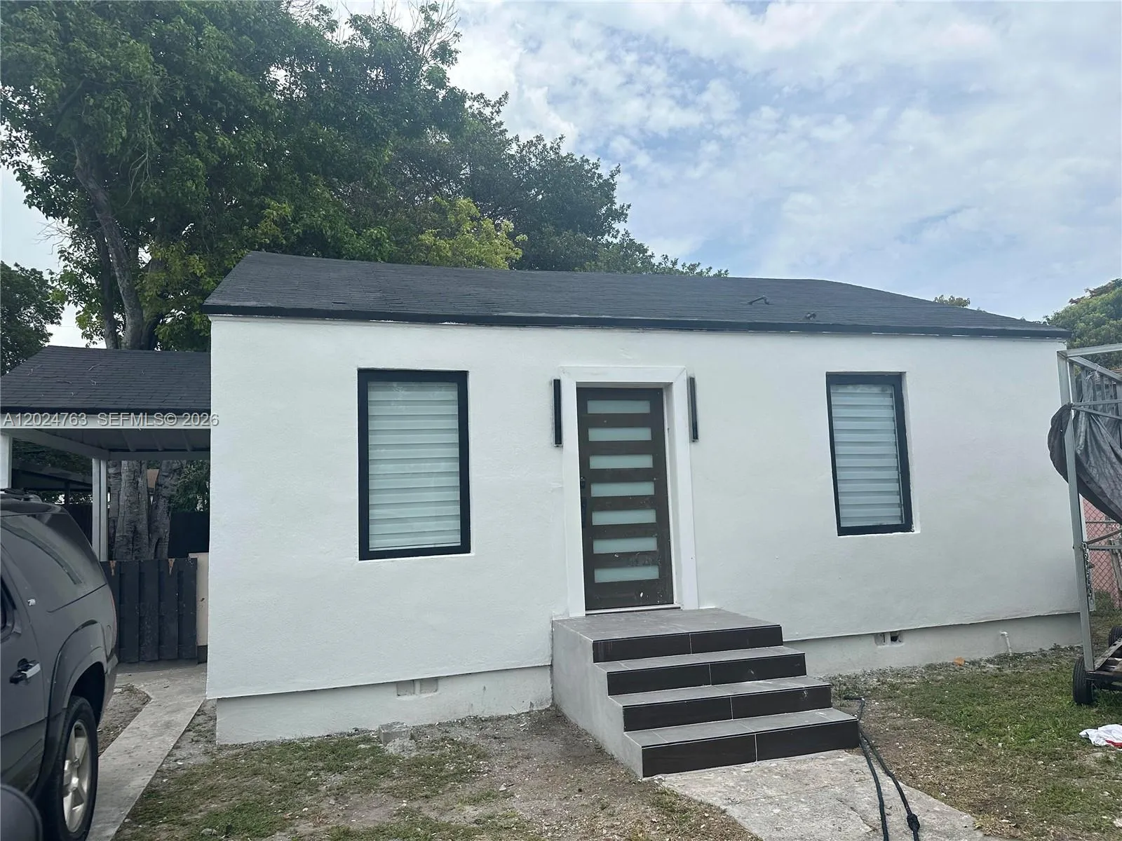 Foto de propiedad en 1773 NW 45th Street, Miami, FL 33142 Miami con MLS# 