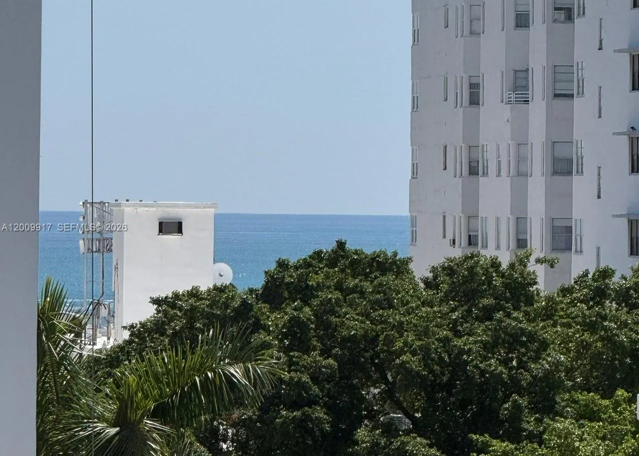 Foto de propiedad en 1775 Washington Avenue 7B, Miami Beach, FL 33139 Miami Beach con MLS#