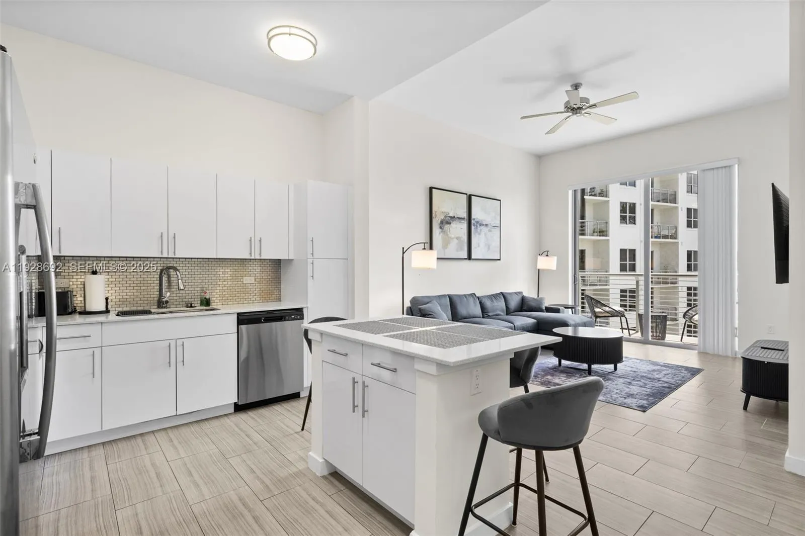 En Renta 1776 Polk Street 1103, Hollywood, FL 33020, Hollywood, FL 33020