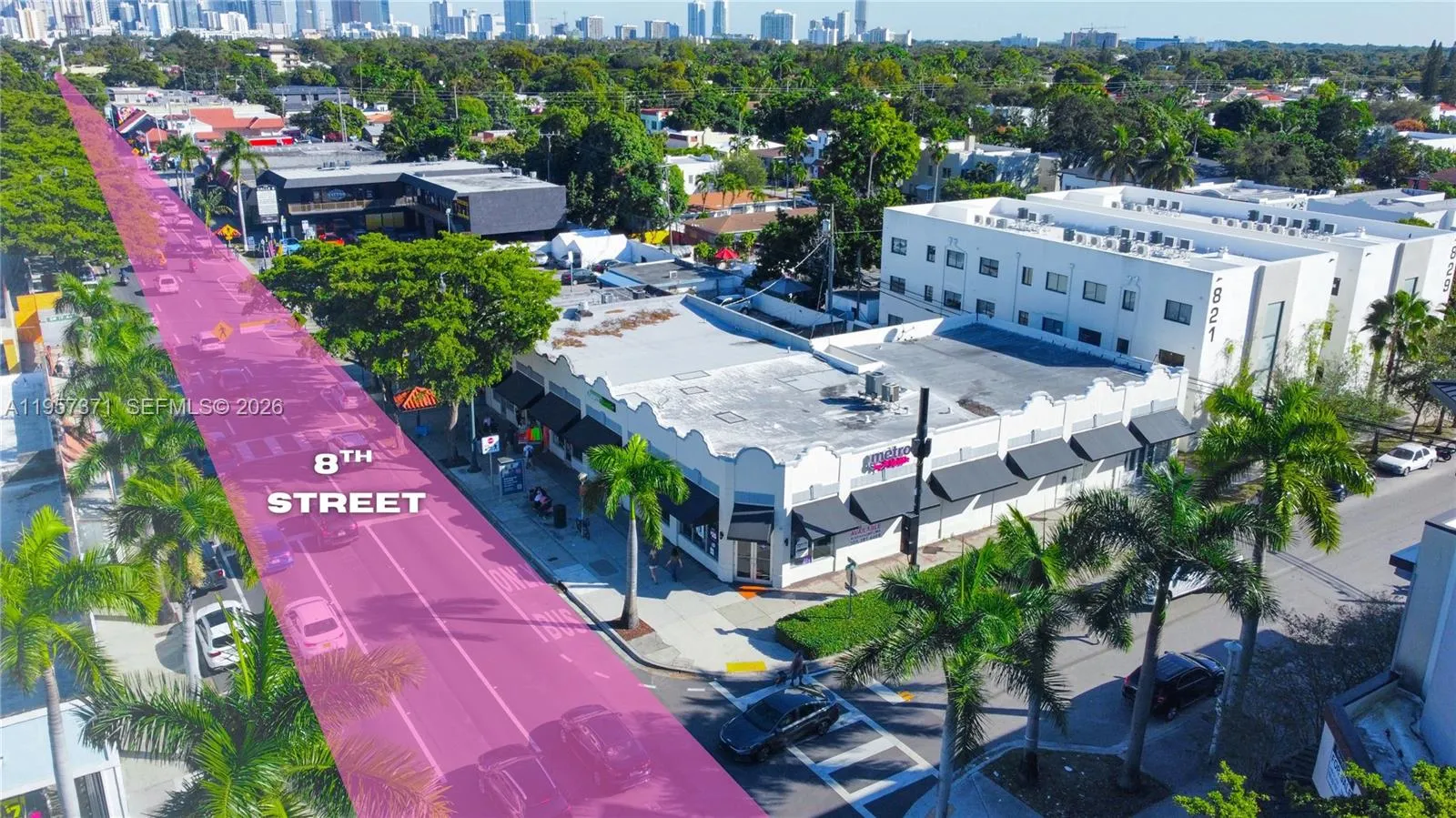 Foto de propiedad en 1782 SW 8 Street 1792, Miami, FL 33174 Miami con MLS# 