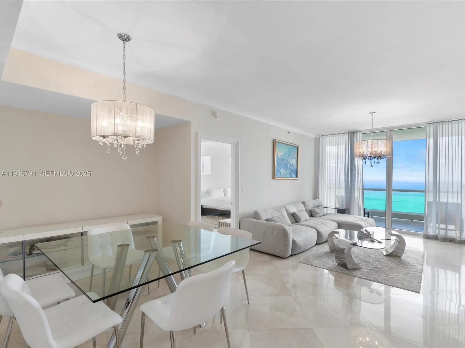 Foto de propiedad en 17875 Collins Avenue 3305, Sunny Isles Beach, FL 33160 Sunny Isles Beach con MLS# 
