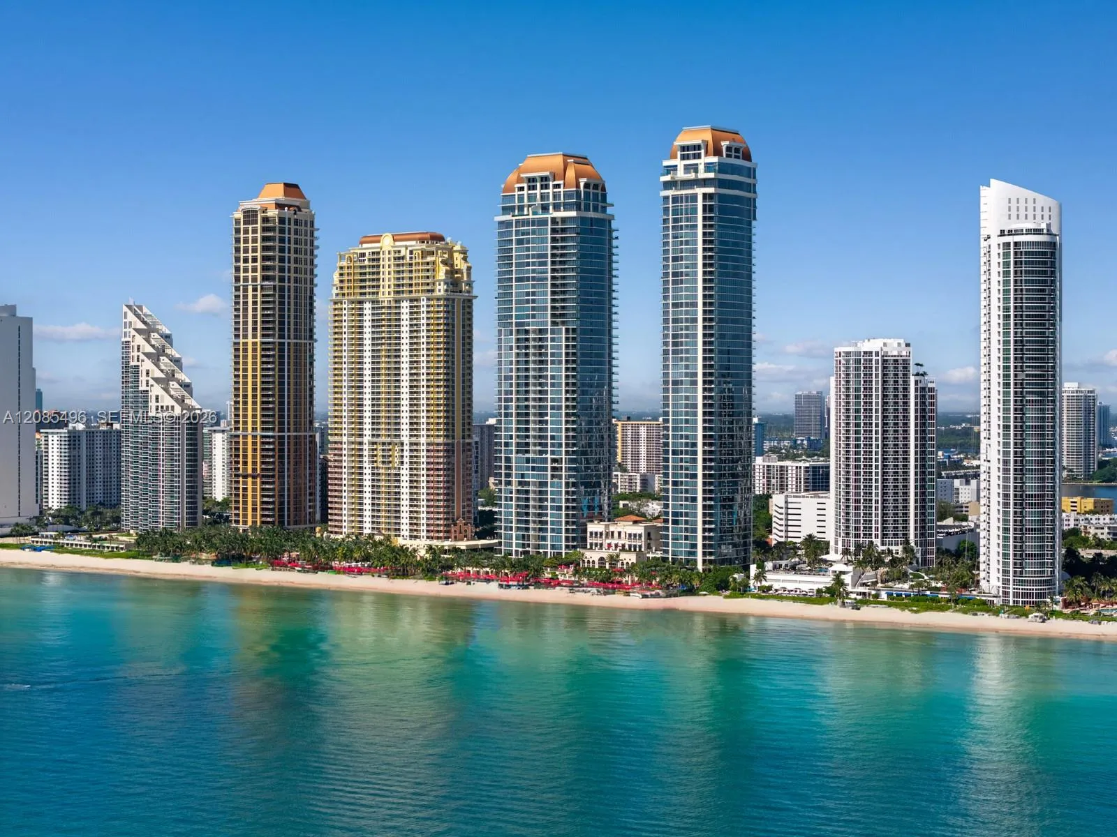 En Venta 17875 Collins Avenue 3406, Sunny Isles Beach, FL 33160, Sunny Isles Beach, FL 33160