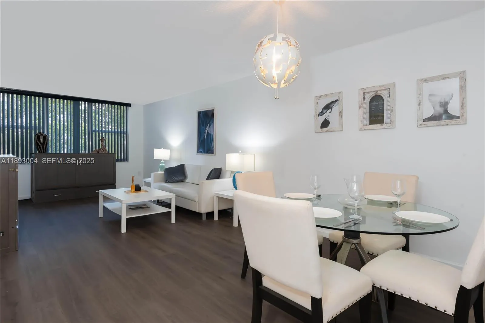 Foto de propiedad en 17890 W Dixie Hwy 319 Highway 319, North Miami Beach, FL 33160 North Miami Beach con MLS# 