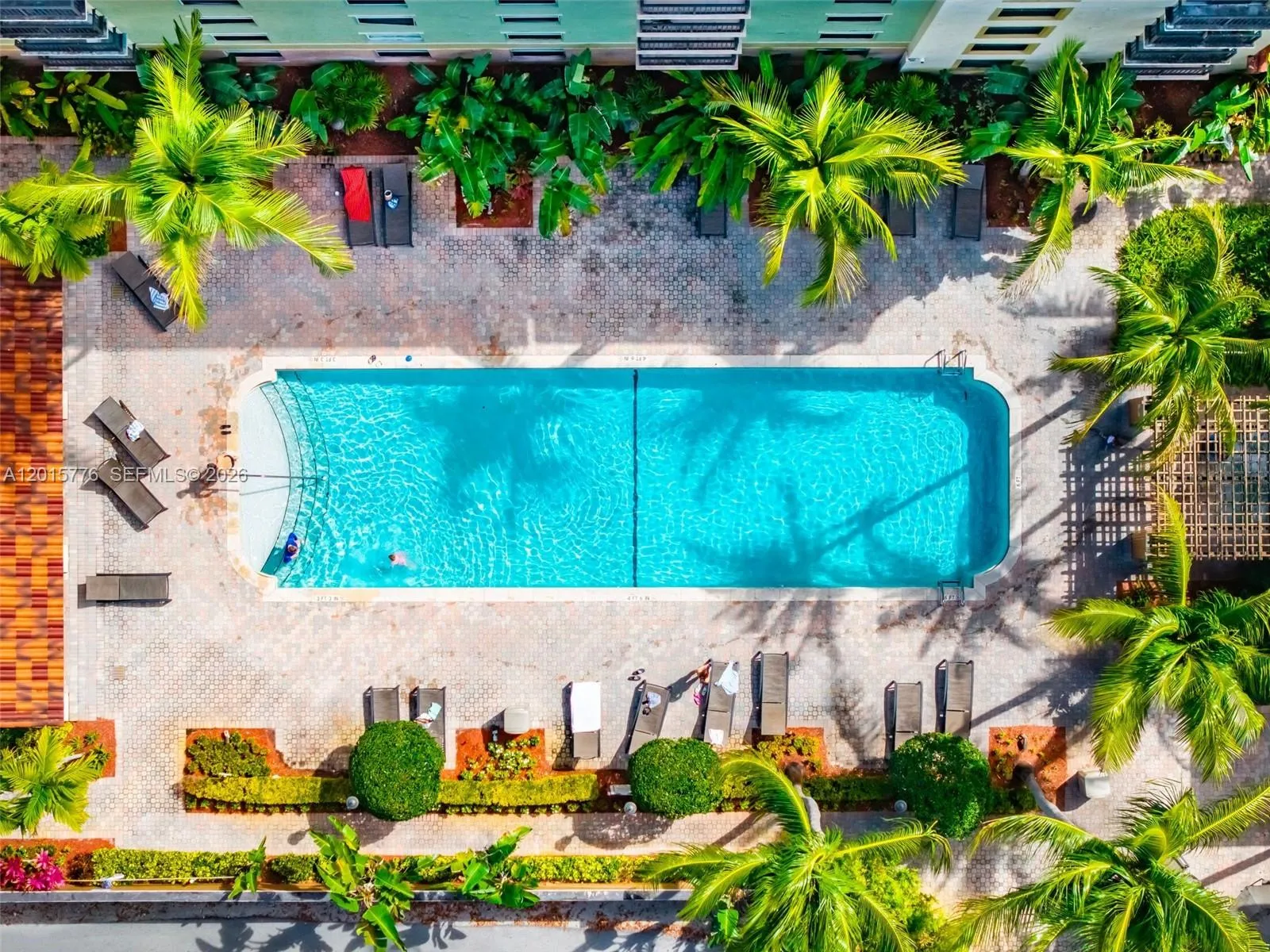 Foto de propiedad en 1790 Van Buren Street 112B, Hollywood, FL 33020 Hollywood con MLS# 