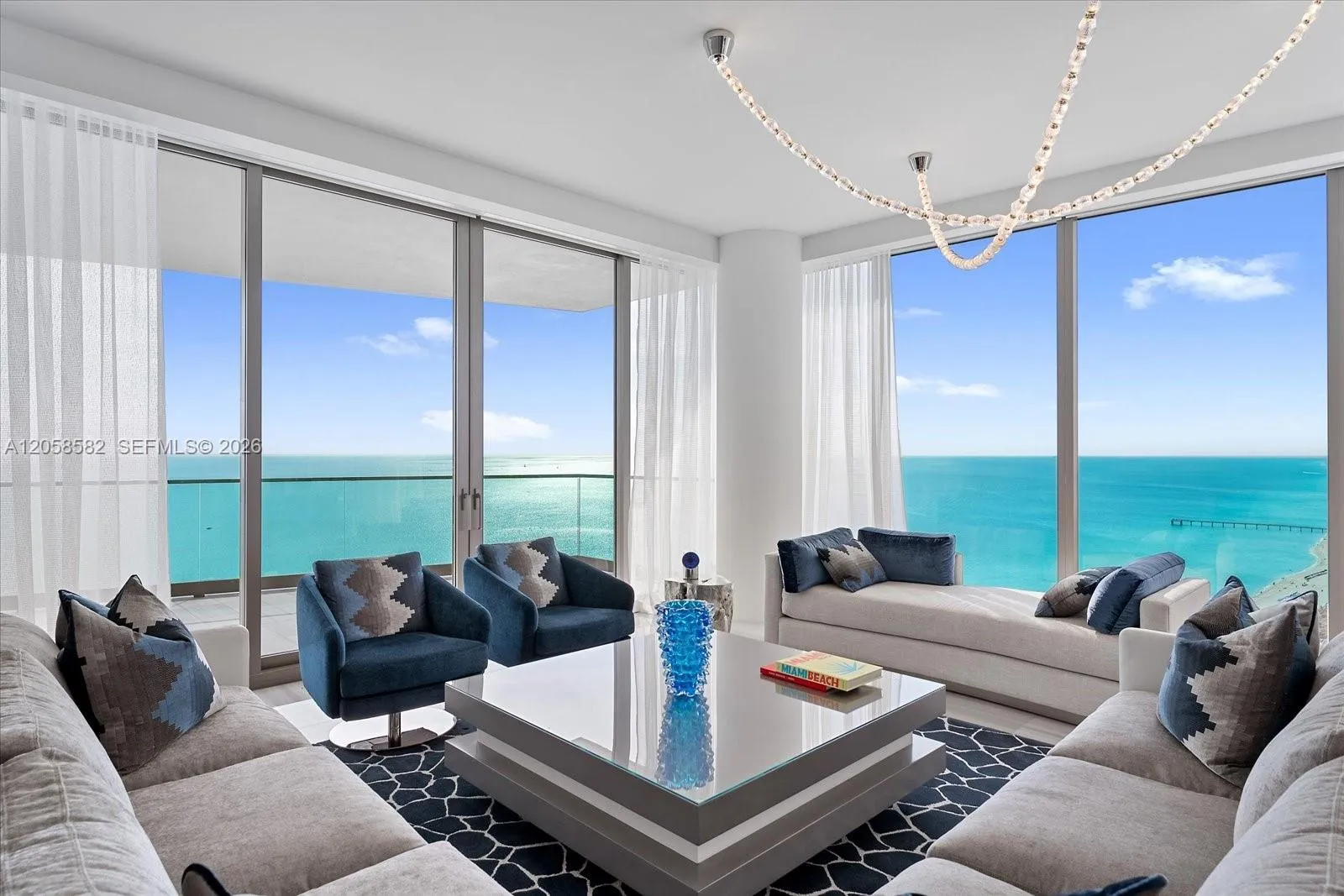 Foto de propiedad en 17901 Collins Avenue 3004, Sunny Isles Beach, FL 33160 Sunny Isles Beach con MLS# 