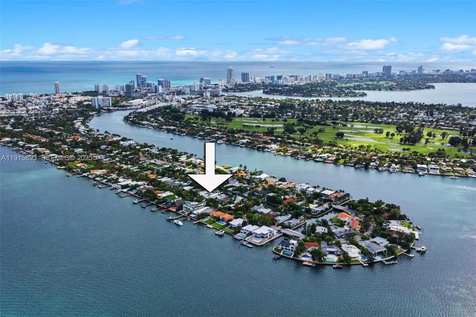 Foto de propiedad en 1792 Cleveland Road, Miami Beach, FL 33141 Miami Beach con MLS# 