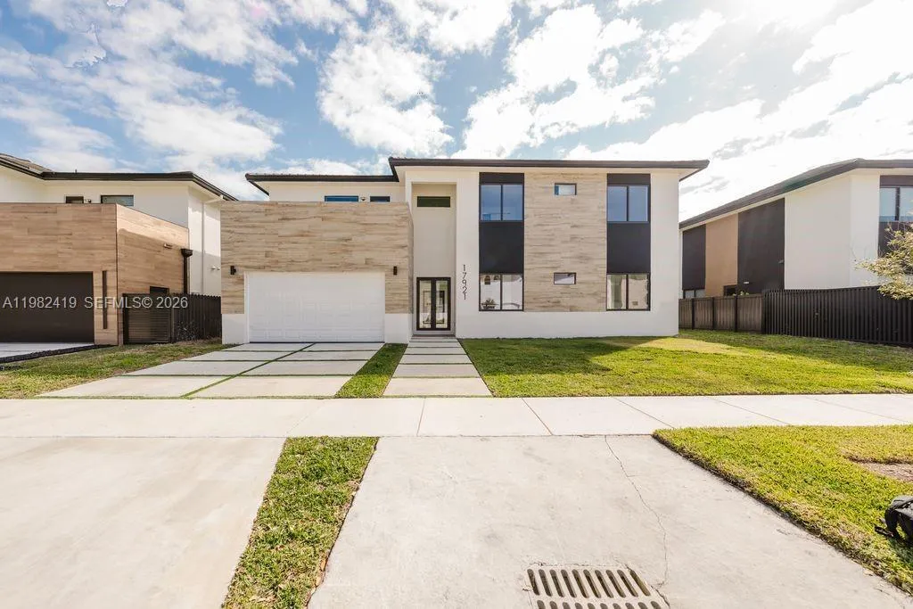 Vendido 17921 SW 149th Court, Miami, FL 33187, Miami, FL 33187