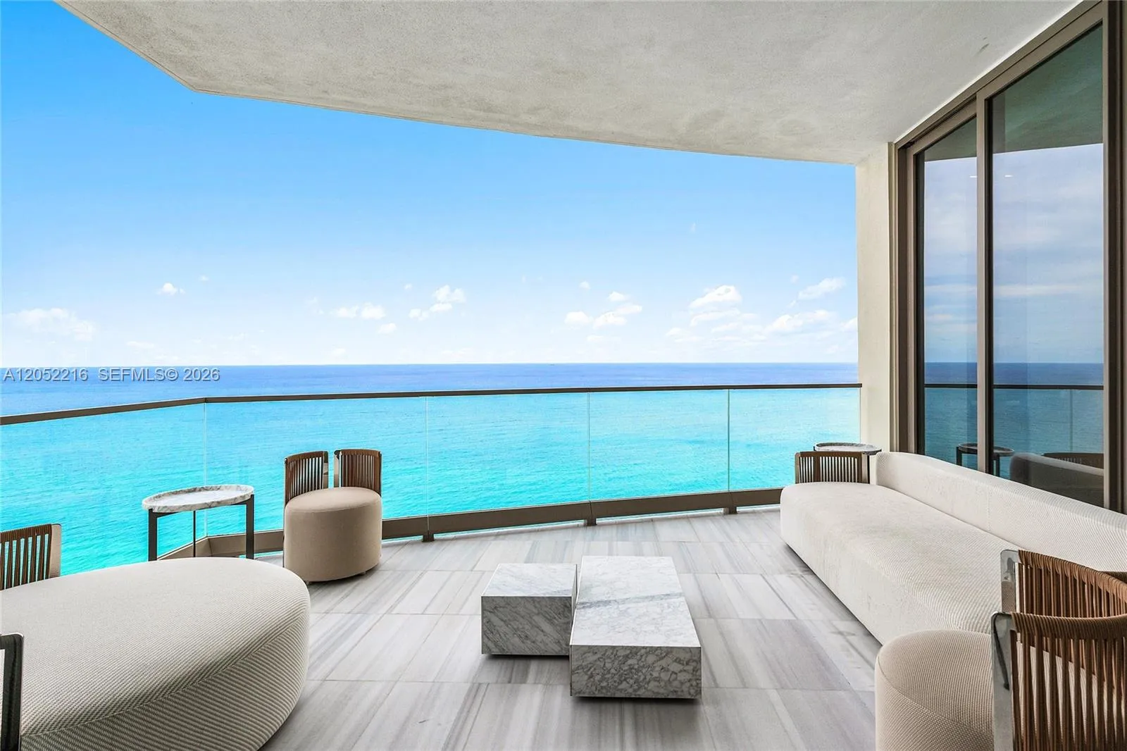 En Venta 17975 Collins Avenue N-3502, Sunny Isles Beach, FL 33160, Sunny Isles Beach, FL 33160