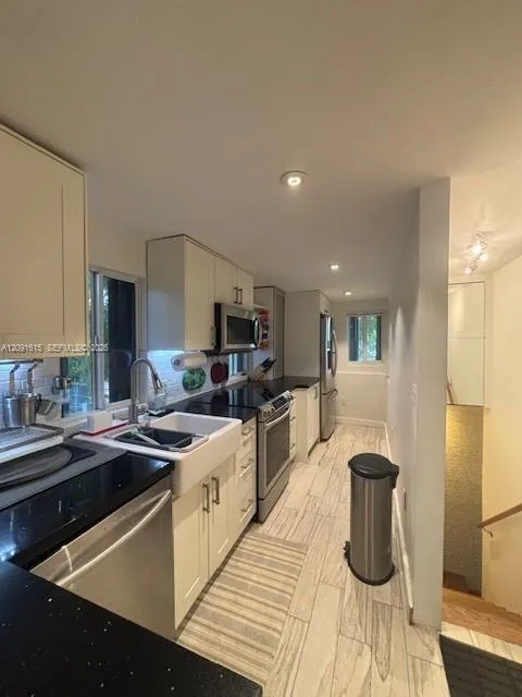 Foto de propiedad en 180 NE 82nd Terrace U, Miami, FL 33138 Miami con MLS# 