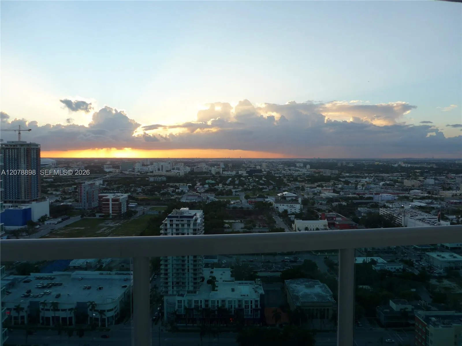 En Venta 1800 N Bayshore Drive 3710, Miami, FL 33132, Miami, FL 33132