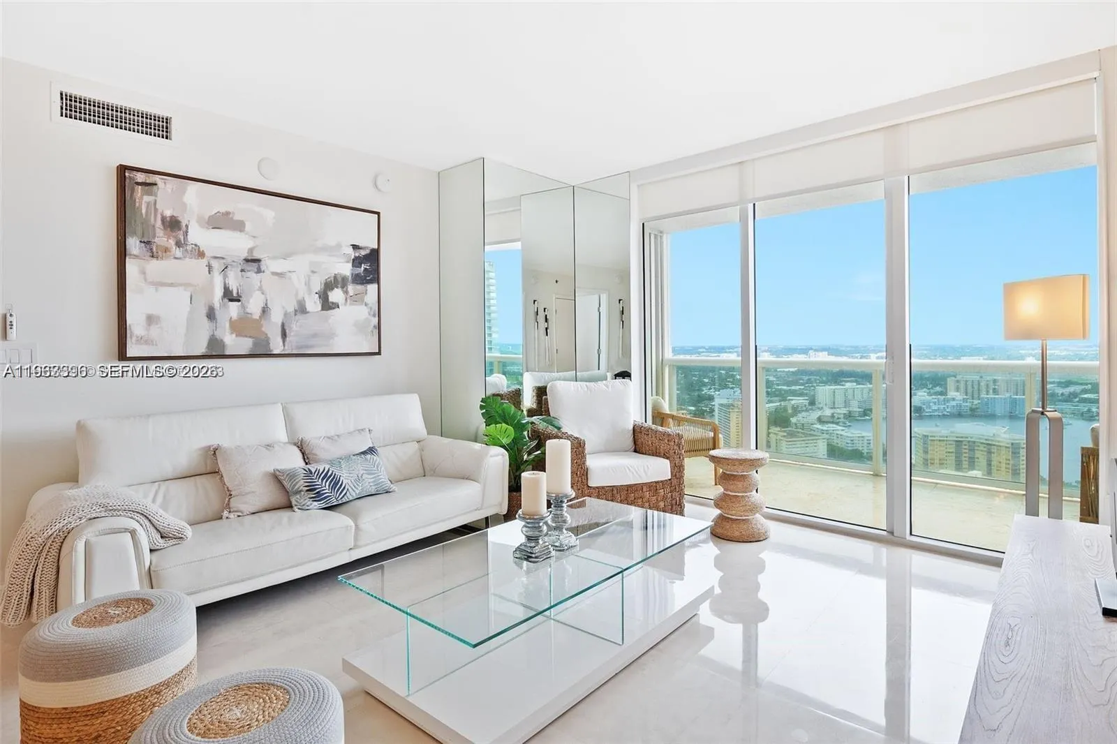 Foto de propiedad en 1800 S Ocean Drive 3608, Hallandale Beach, FL 33009 Hallandale Beach con MLS# 