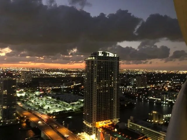 Vendido 1800 S Ocean Drive 4206, Hallandale Beach, FL 33009, Hallandale Beach, FL 33009