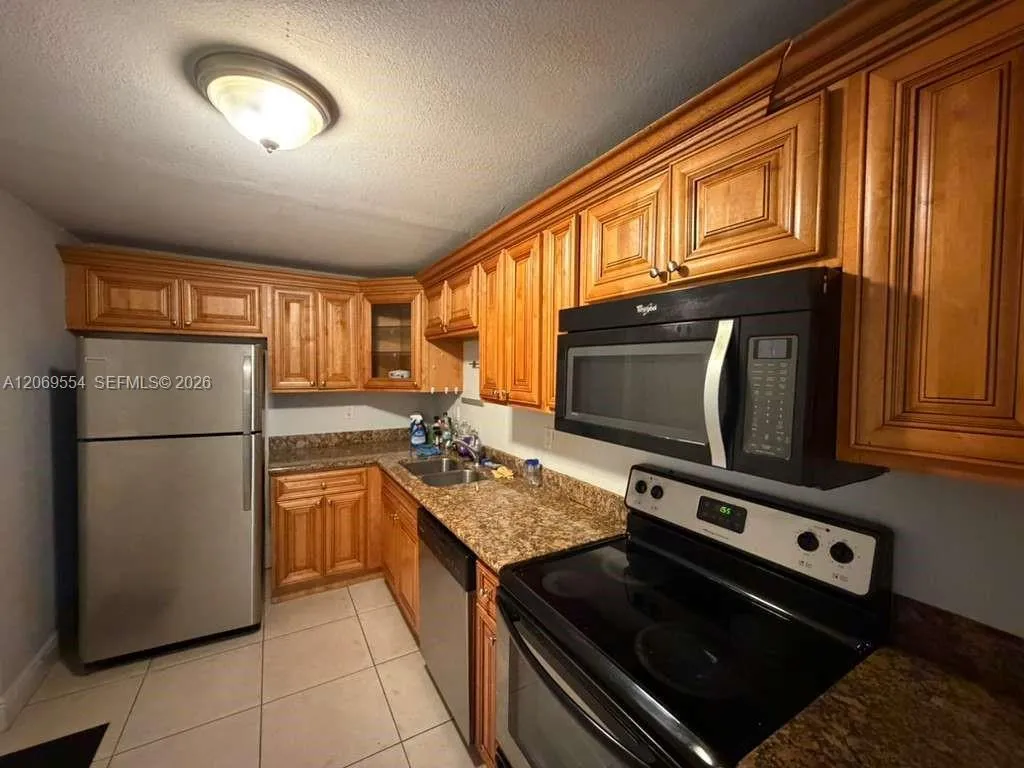 Foto de propiedad en 1800 Sans Souci Boulevard 436, North Miami, FL 33181 North Miami con MLS# 