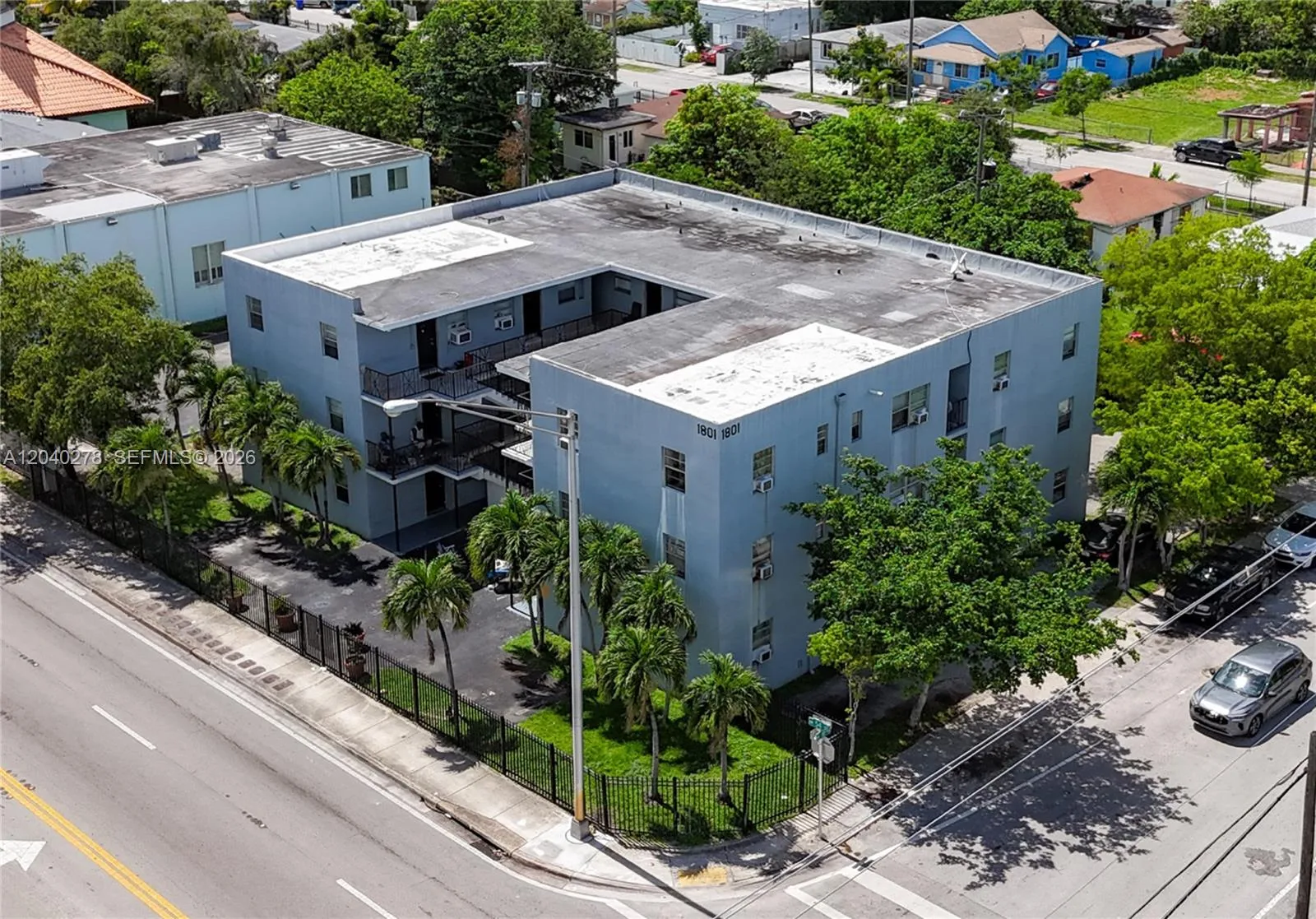 Foto de propiedad en 1801 NW 54th Street, Miami, FL 33142 Miami con MLS# 