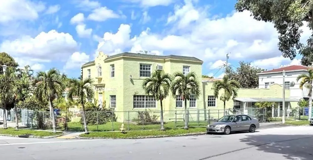 En Venta 1801 SW 10th Street, Miami, FL 33135, Miami, FL 33135
