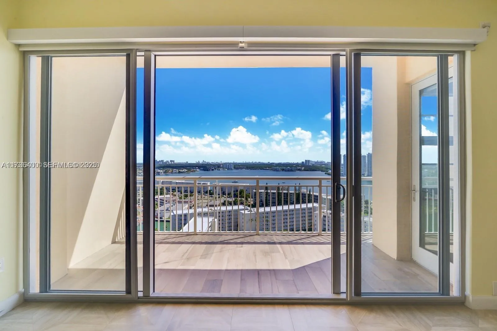 En Venta 18031 Biscayne Boulevard PH01, Aventura, FL 33160, Aventura, FL 33160