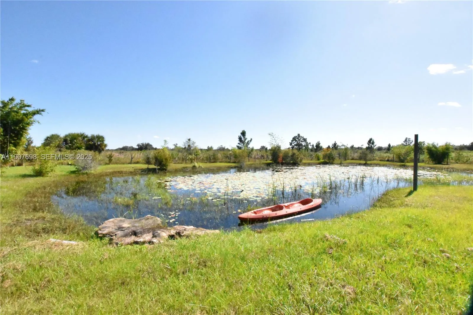Foto de propiedad en 18036 NW 272, Okeechobee, FL 34972 Okeechobee con MLS# 