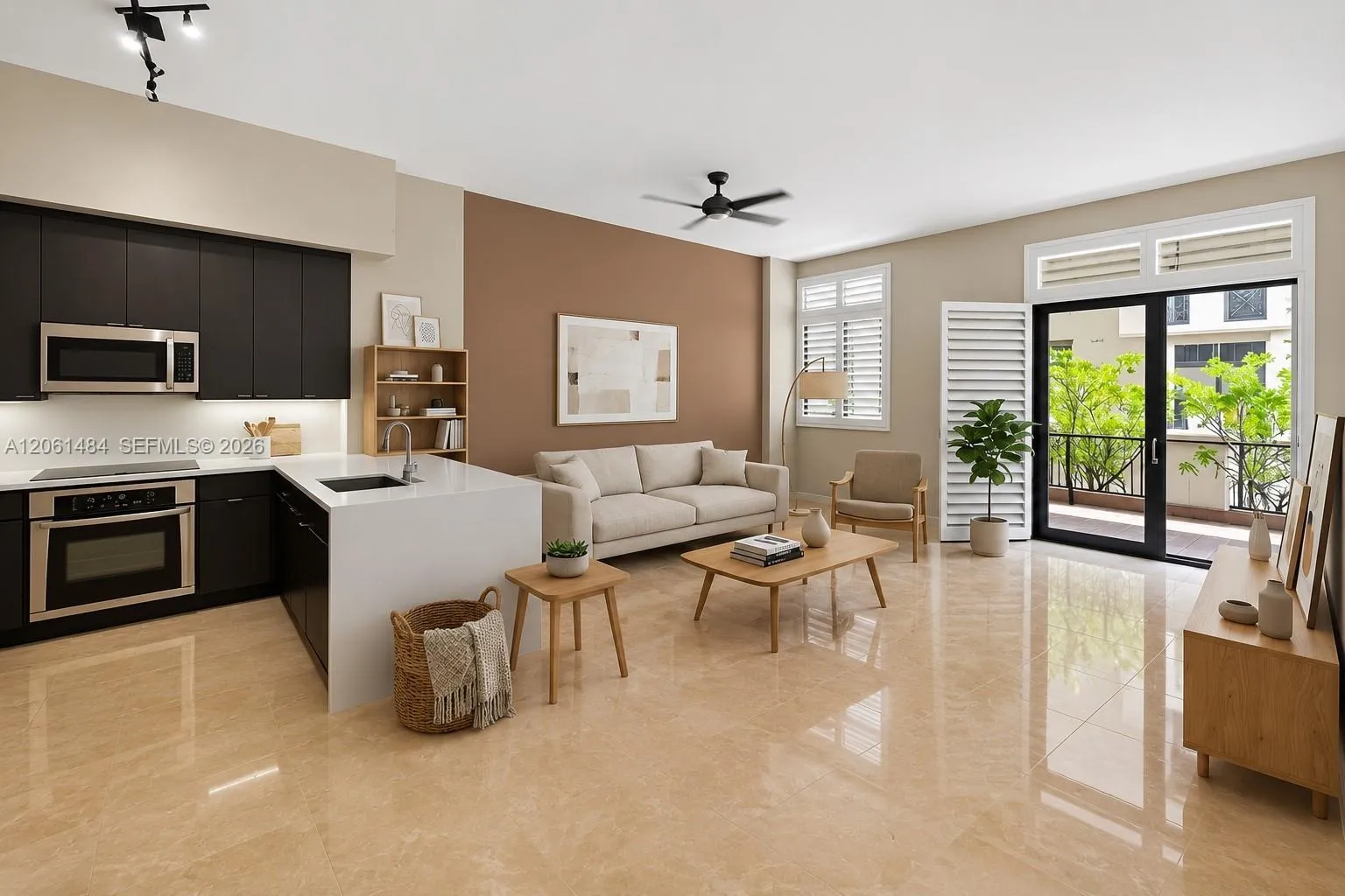 Foto de propiedad en 1805 Ponce De Leon Boulevard 616, Coral Gables, FL 33134 Coral Gables con MLS# 