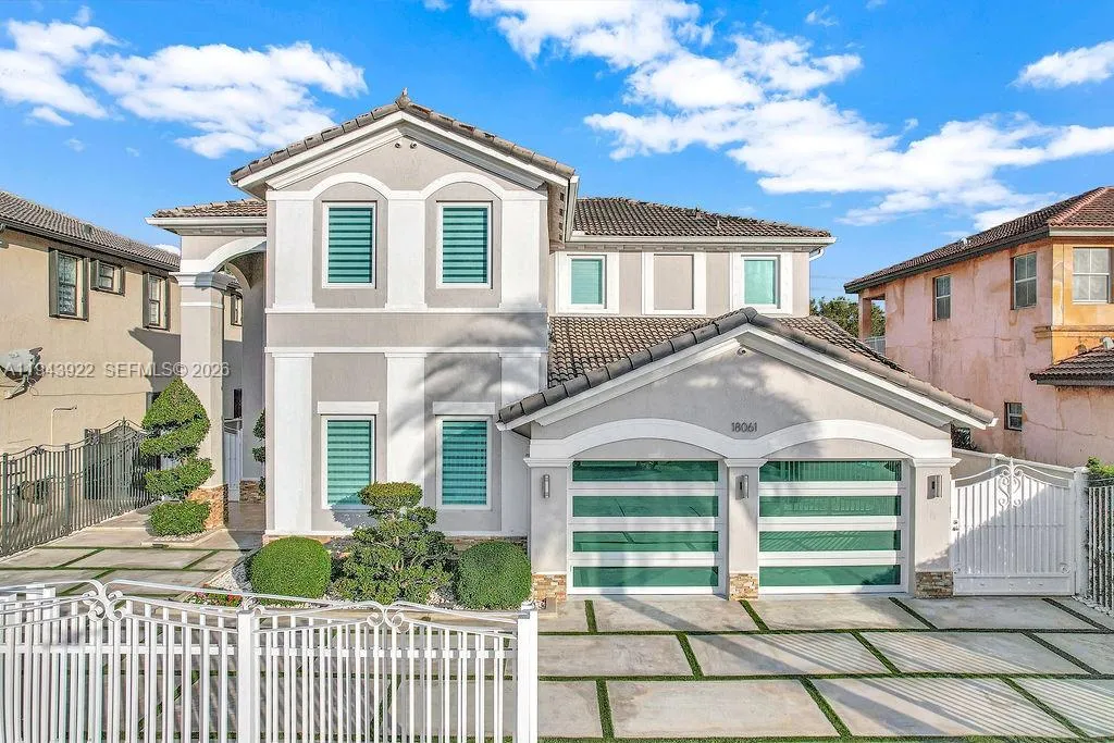 Vendido 18061 NW 87th Court, Hialeah, FL 33018, Hialeah, FL 33018
