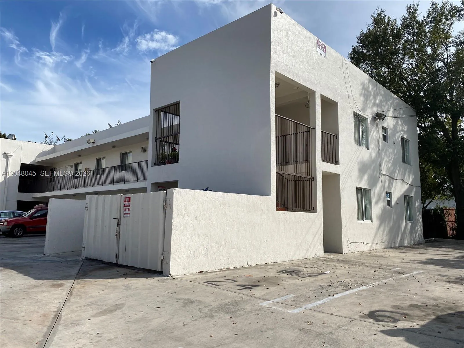 Foto de propiedad en 181 NW 47th Avenue 9, Miami, FL 33126 Miami con MLS# 