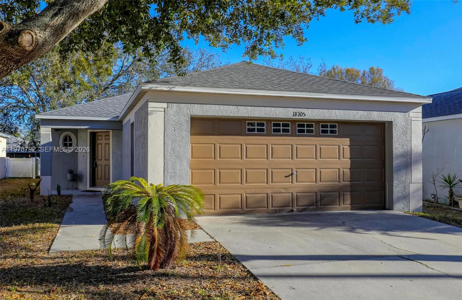 Foto de propiedad en 18105 Lembrecht Way, FL 33647  con MLS# 