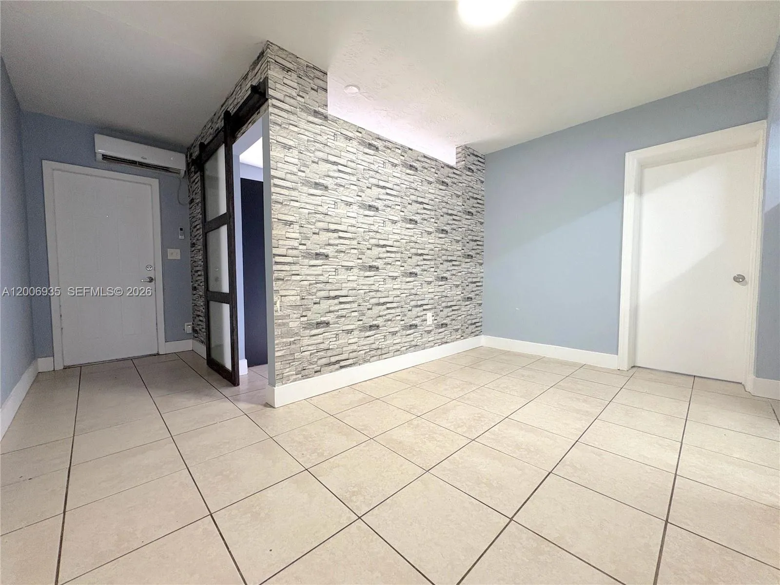 Foto de propiedad en 1815 Mckinley Street 9, Hollywood, FL 33020 Hollywood con MLS# 