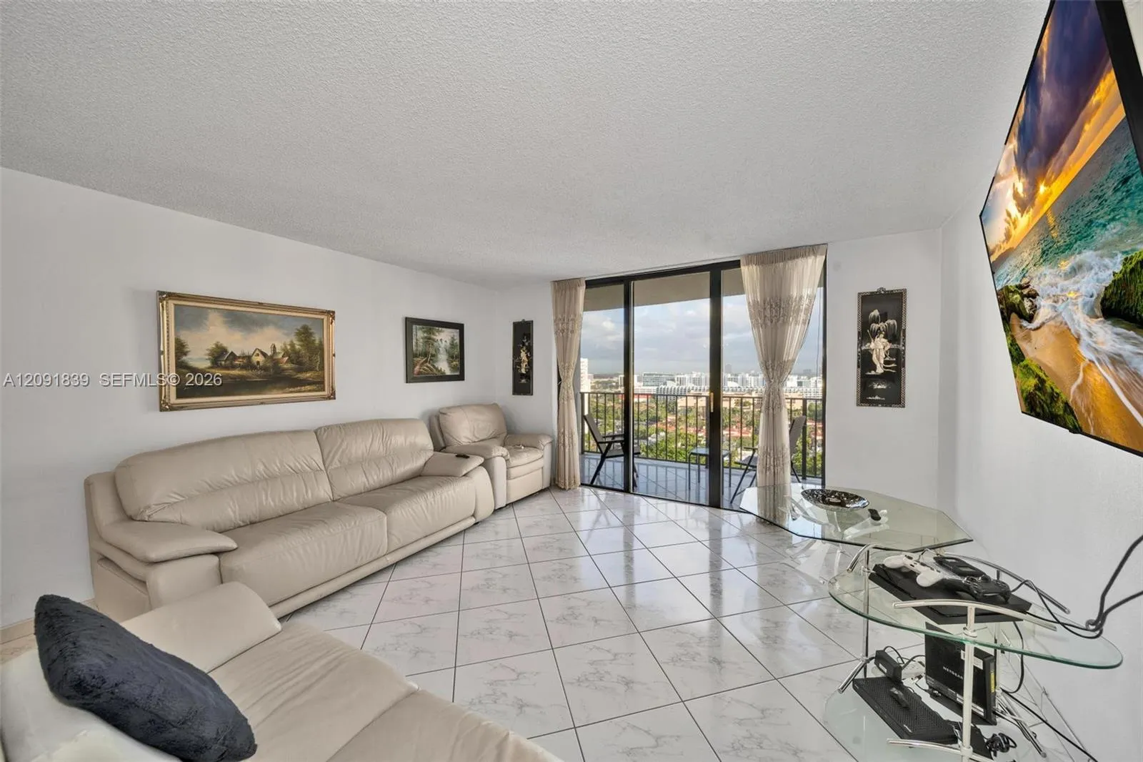 En Venta 18151 NE 31st Court 2008, Aventura, FL 33160, Aventura, FL 33160