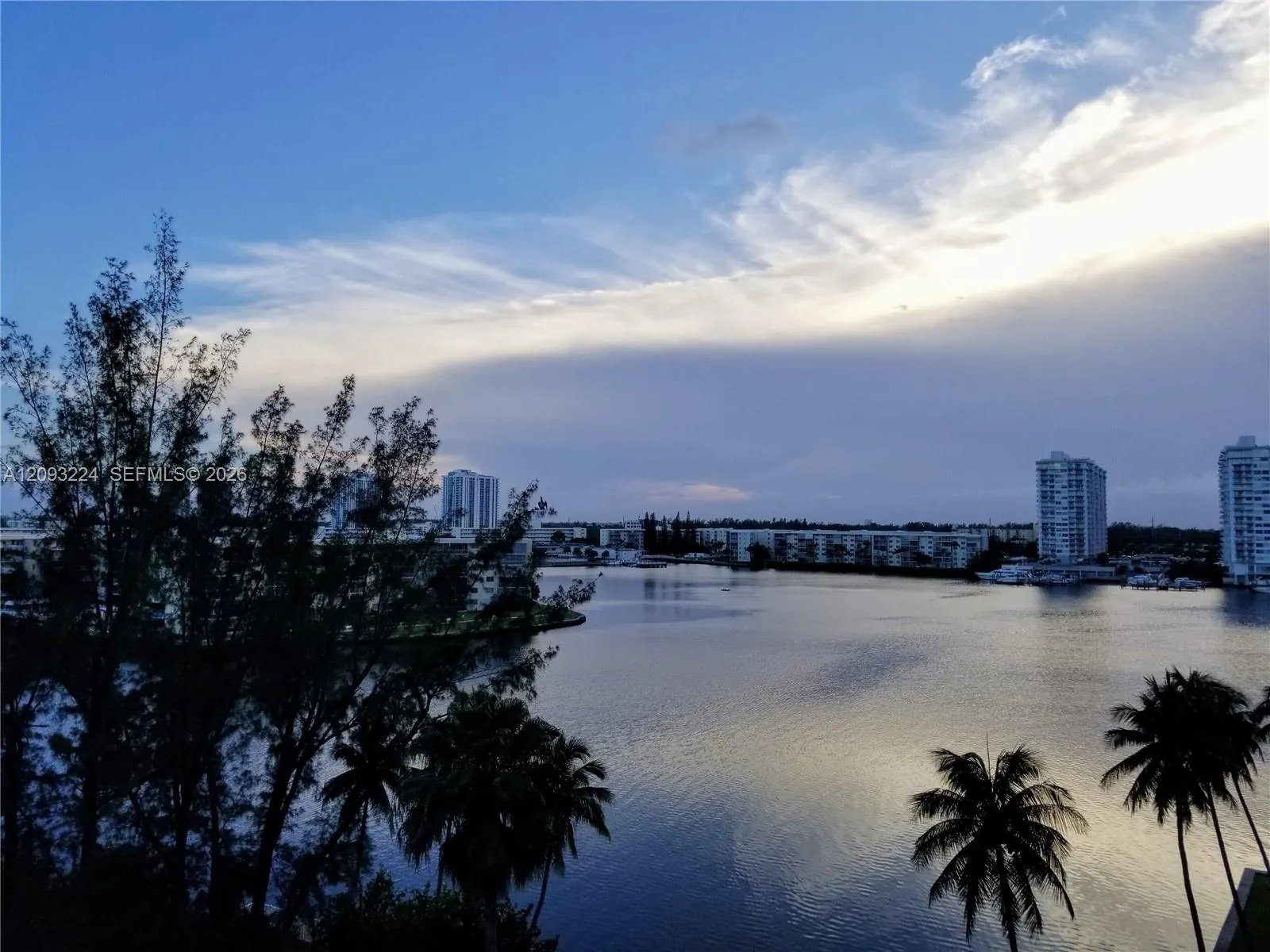 En Renta 18151 NE 31st Court 805, Aventura, FL 33160, Aventura, FL 33160