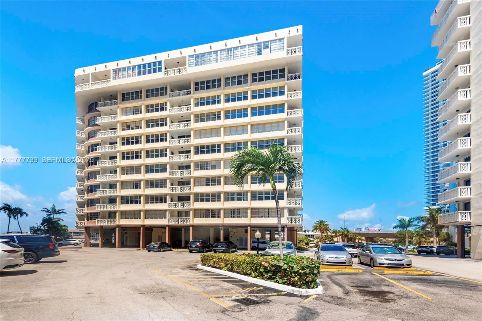 Foto de propiedad en 1817 S Ocean Drive 628, Hallandale Beach, FL 33009 Hallandale Beach con MLS# 