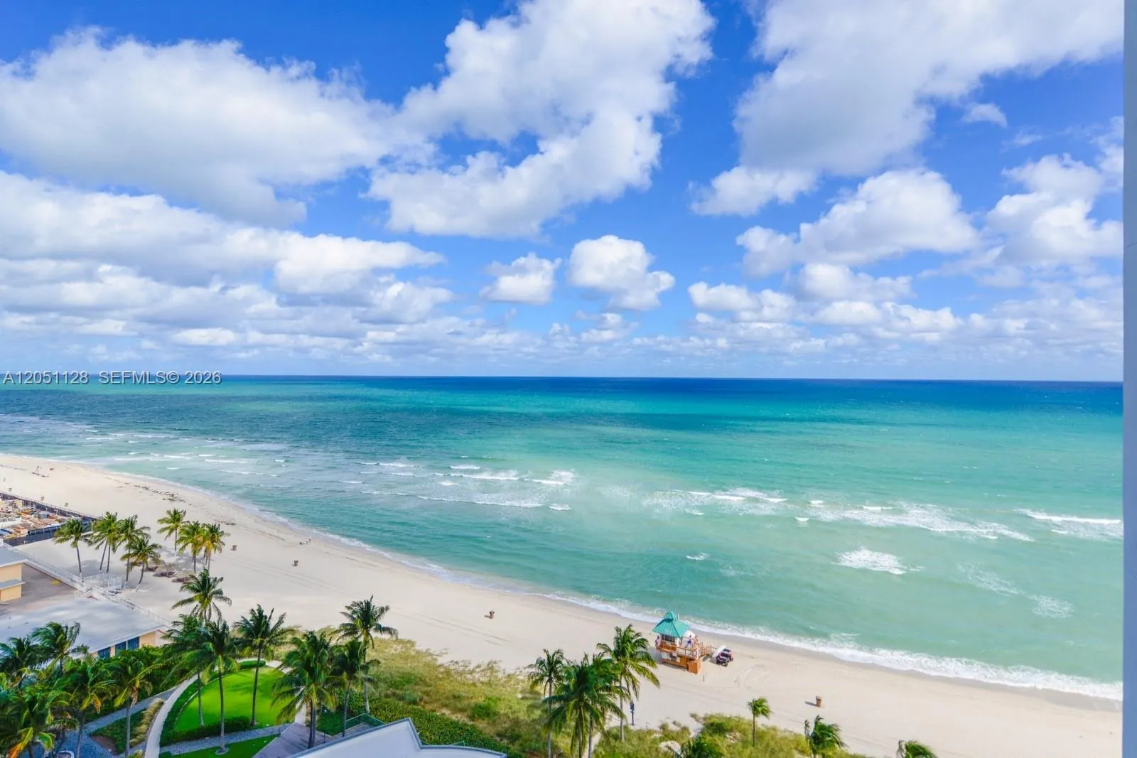 Foto de propiedad en 18201 Collins Avenue 1604, Sunny Isles Beach, FL 33160 Sunny Isles Beach con MLS# 