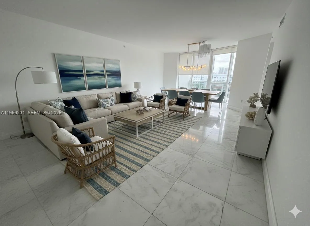 Foto de propiedad en 18201 Collins Avenue 801, Sunny Isles Beach, FL 33160 Sunny Isles Beach con MLS# 