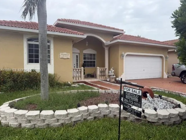 En Venta 18201 SW 144th Court, Miami, FL 33177, Miami, FL 33177
