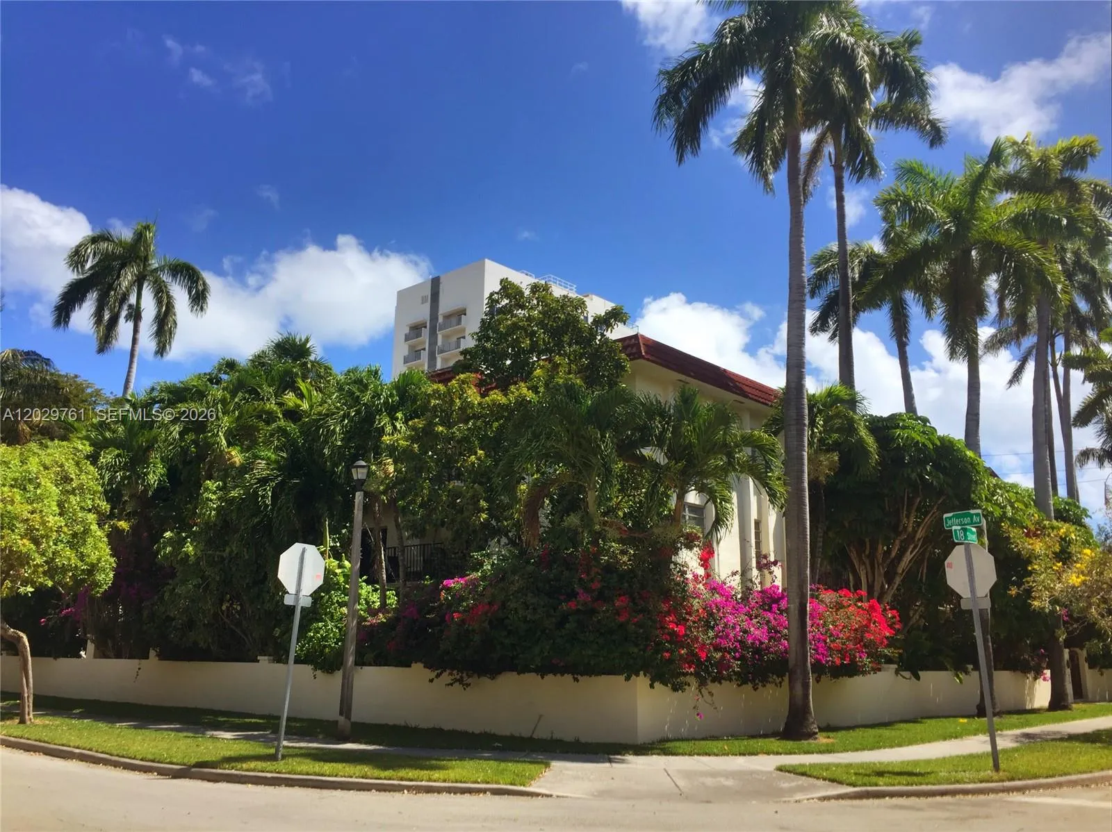 Foto de propiedad en 1821 Jefferson Avenue 205, Miami Beach, FL 33139 Miami Beach con MLS# 