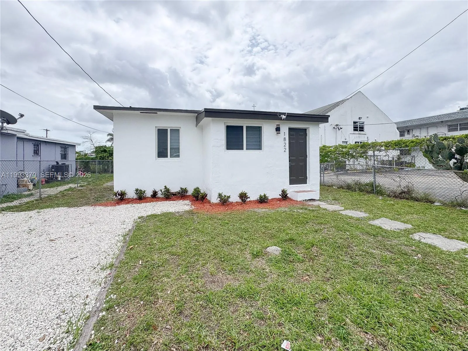 Vendido 1822 NW 66th Street, Miami, FL 33147, Miami, FL 33147