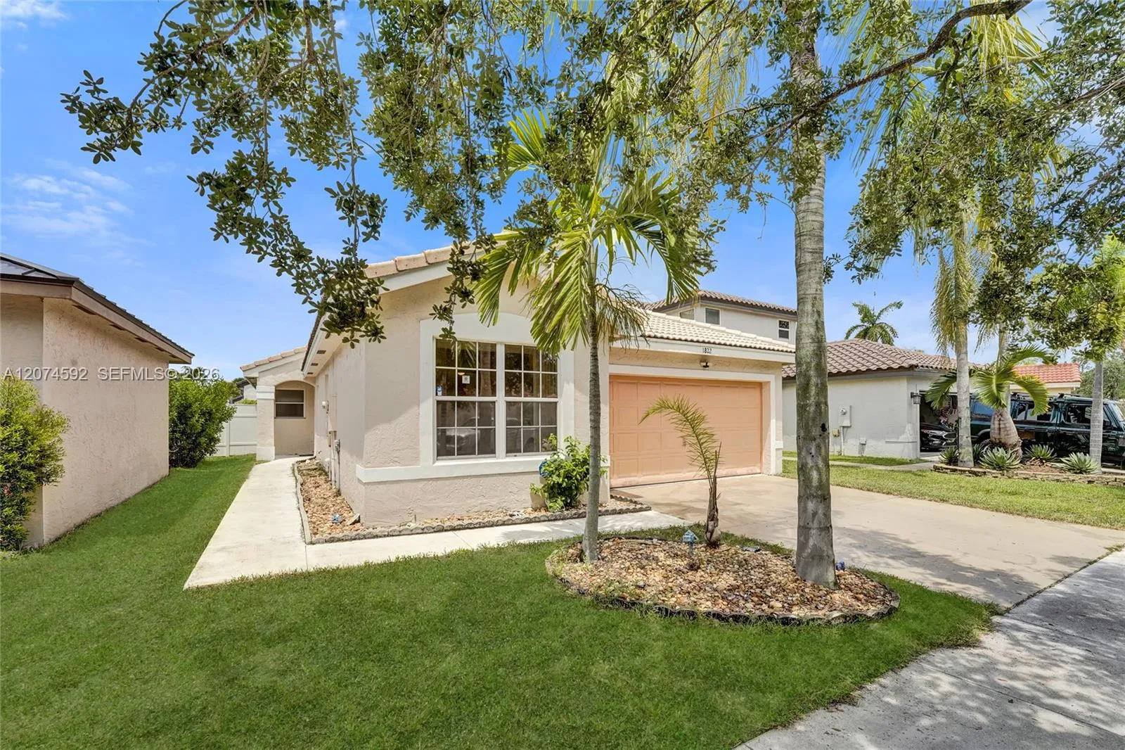 Foto de propiedad en 1822 SW 176th Avenue, Miramar, FL 33029 Miramar con MLS# 