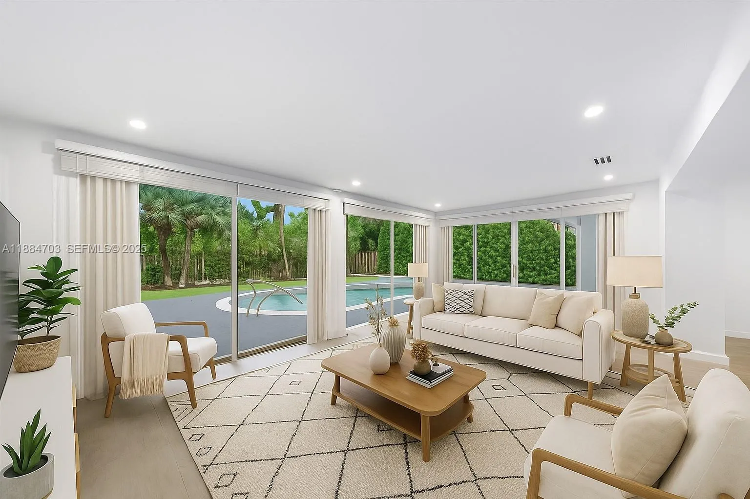 Vendido 1825 Alamanda Drive, North Miami, FL 33181, North Miami, FL 33181