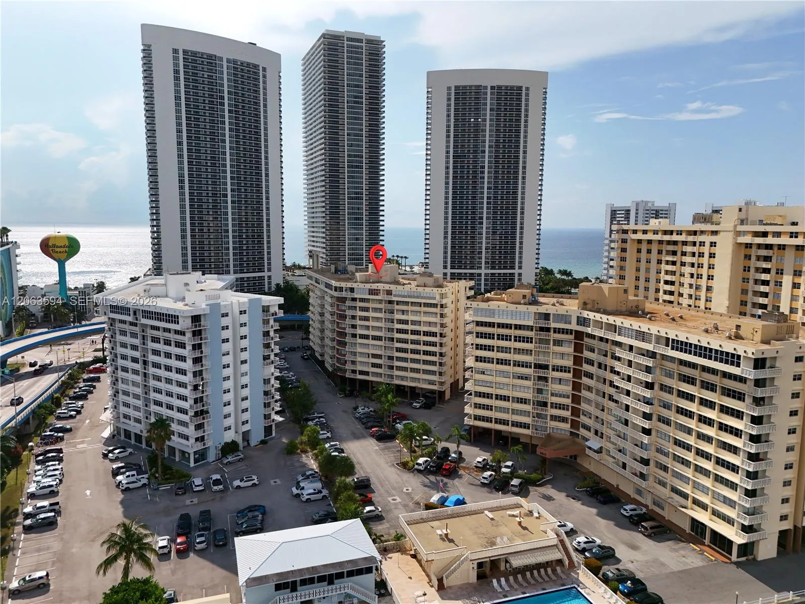 Foto de propiedad en 1825 S Ocean Drive 313, Hallandale Beach, FL 33009 Hallandale Beach con MLS# 