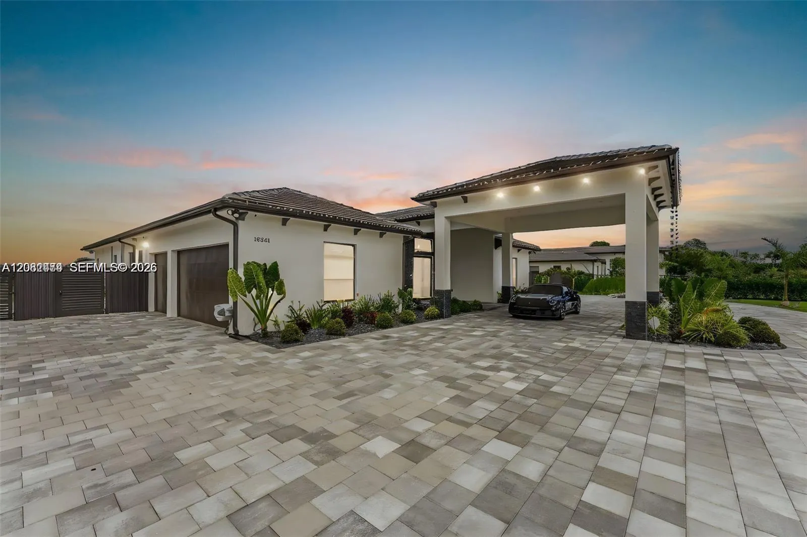 Foto de propiedad en 18261 SW 224th Street 0, Miami, FL 33170 Miami con MLS# 