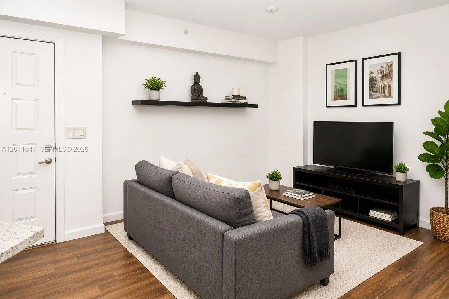 Foto de propiedad en 1830 Radius Drive 317, Hollywood, FL 33020 Hollywood con MLS#