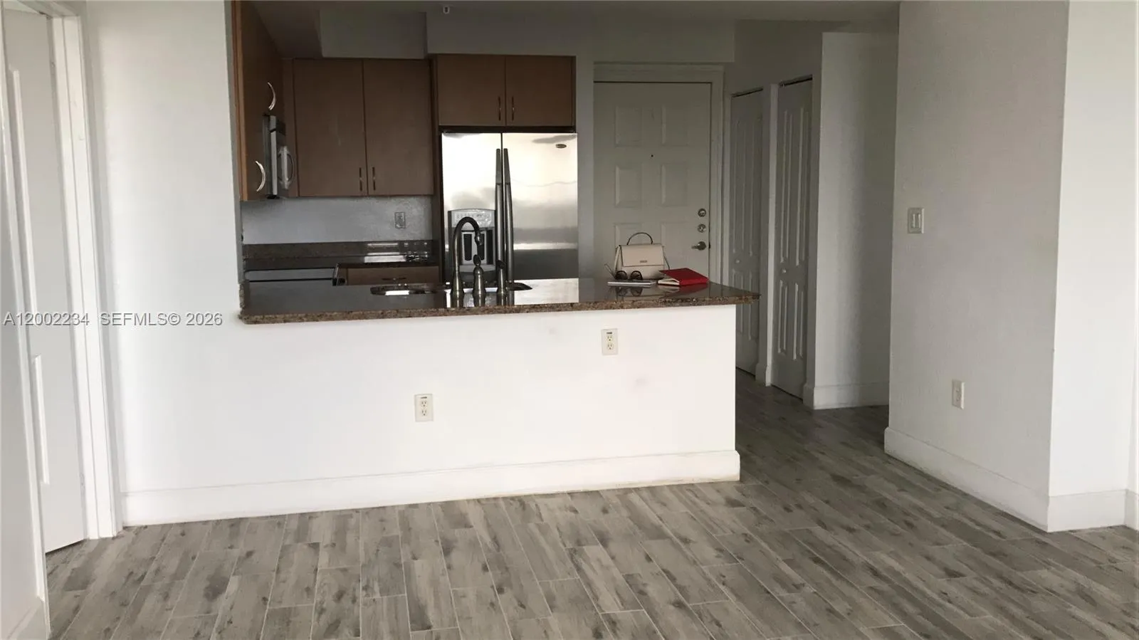 Foto de propiedad en 1830 Radius Drive 407, Hollywood, FL 33020 Hollywood con MLS# 