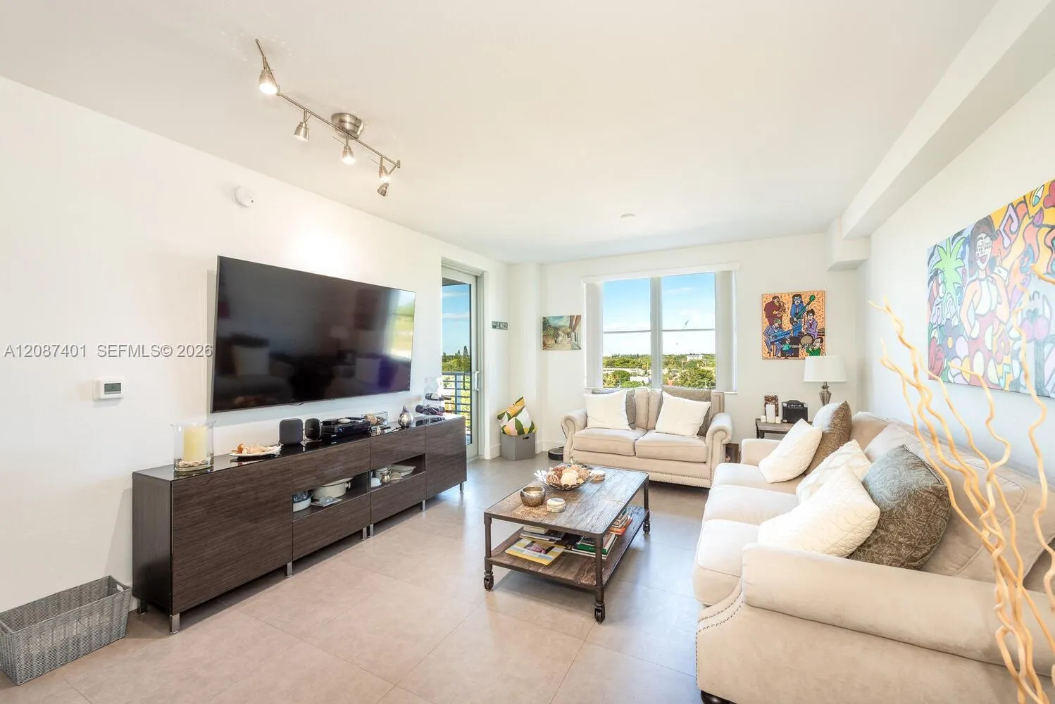 En Venta 1830 Radius Drive 709, Hollywood, FL 33020, Hollywood, FL 33020