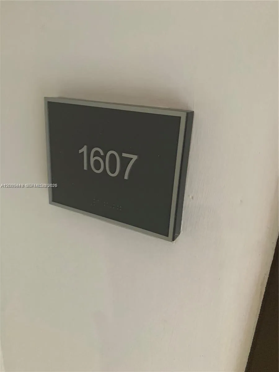 Foto de propiedad en 1830 S Ocean Drive 1607, Hallandale Beach, FL 33009 Hallandale Beach con MLS#