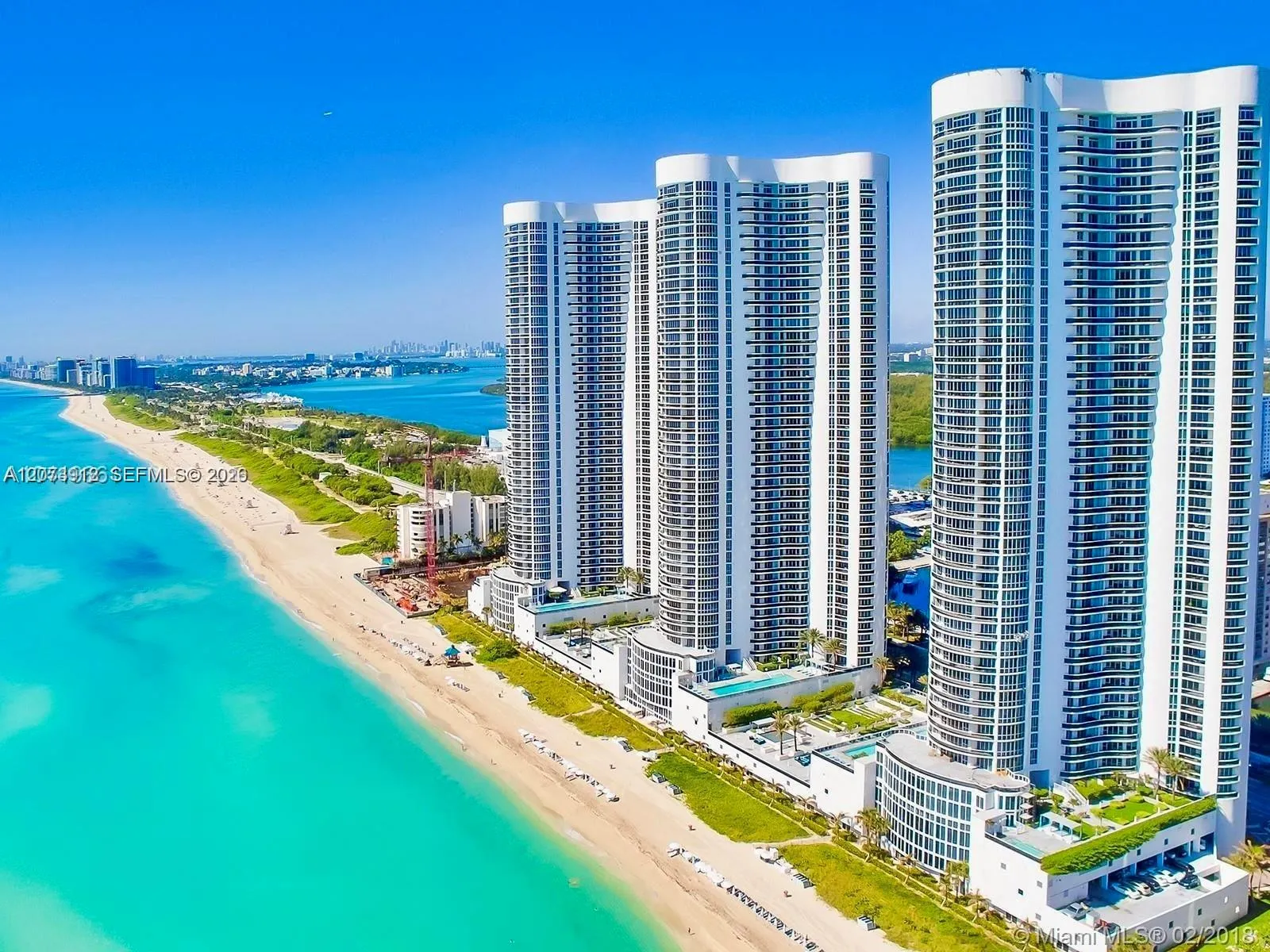 Foto de propiedad en 1830 S Ocean Drive 2108, Hallandale Beach, FL 33009 Hallandale Beach con MLS# 